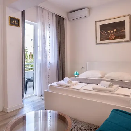 Studio Marieta Apartment Makarska Exterior foto